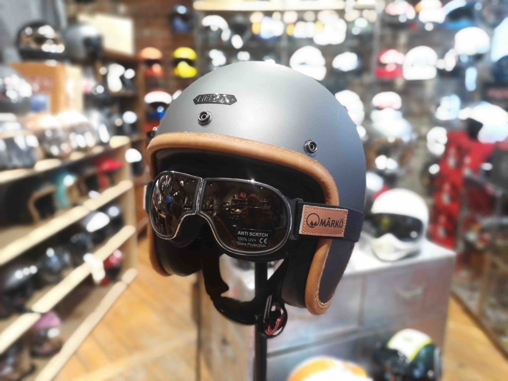 Casque et équipement moto